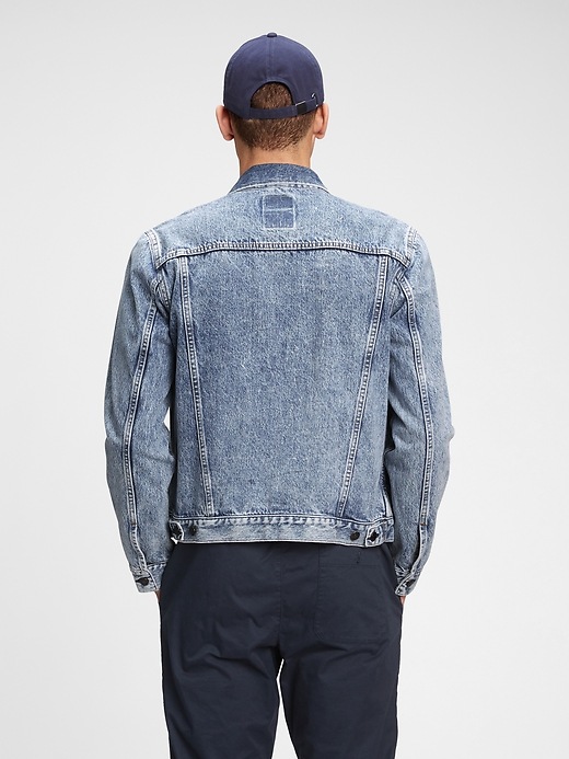 2 of 8 showing, with the color medium indigo of product Icon Denim Jacket With Washwell™