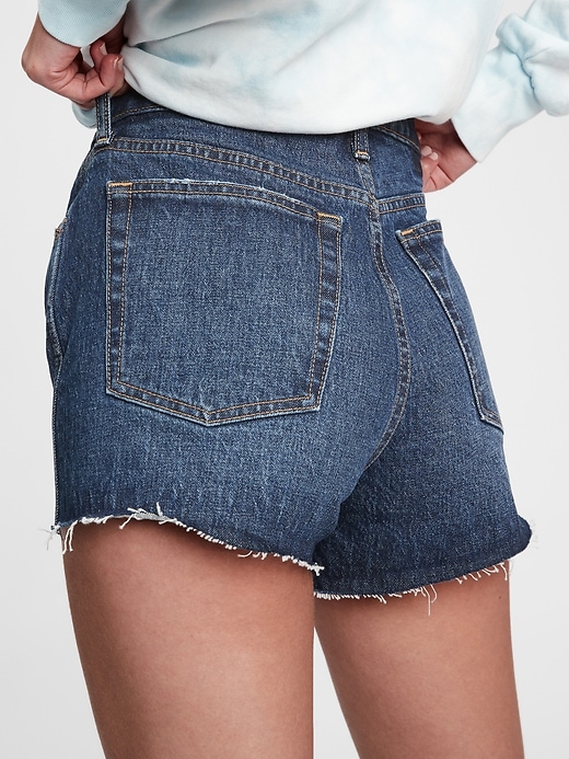 Image number 5 showing, 3'' High Rise Distressed Cheeky Shorts With Washwell&#153