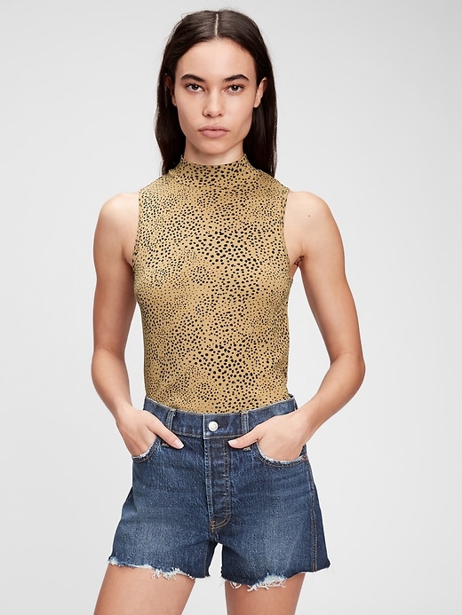 1 of 8 showing, with the color leopard print of product Sleeveless Printed Mockneck Top