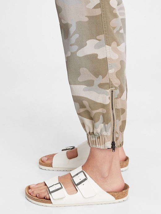 gap girlfriend utility joggers