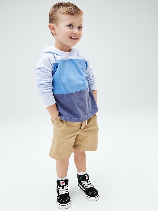 2 of 8 showing, with the color new british khaki of product Toddler Easy Pull-On Shorts with Washwell™