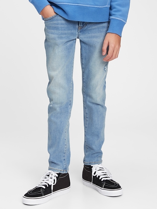 Image number 2 showing, Kids Distressed Slim Jeans with Washwell&#153