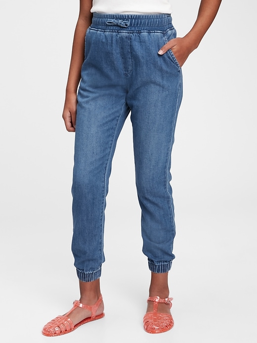 Image number 2 showing, Kids Denim Pull-On Joggers with Washwell&#153