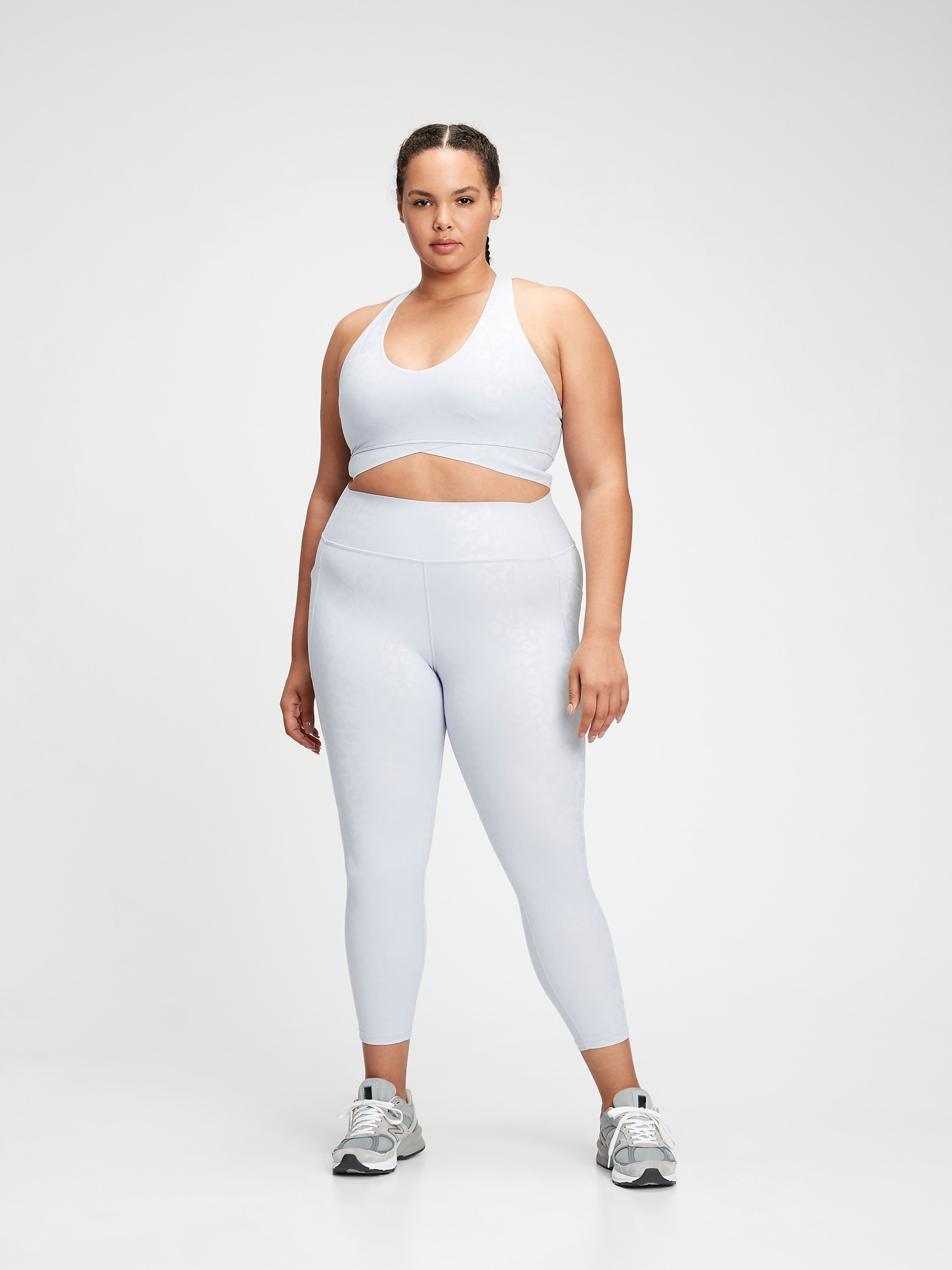 gap body workout pants