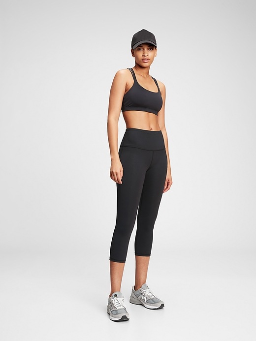 Image number 3 showing, GFast High Rise Blackout Capri Leggings