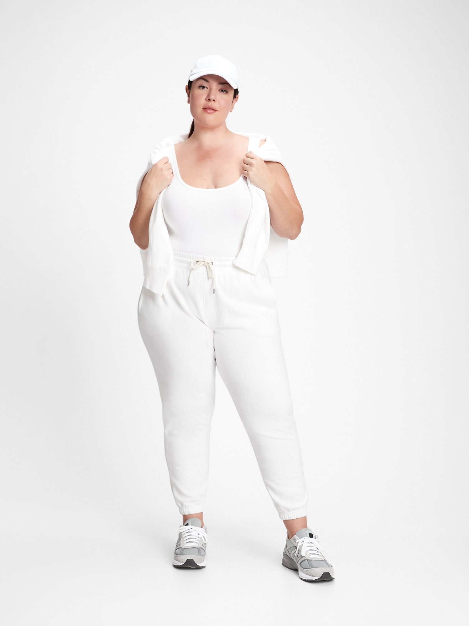 gap classic joggers
