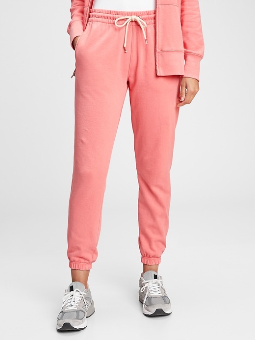 1 of 8 showing, with the color apple blossom pink of product Vintage Soft Classic Joggers