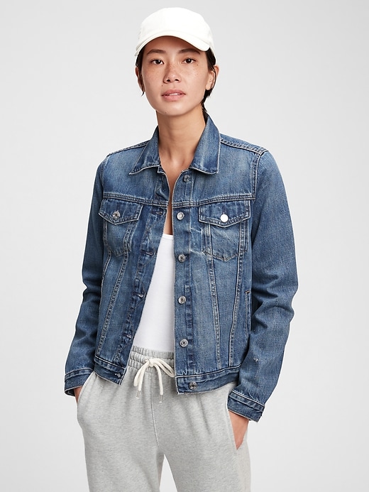 Image number 1 showing, Icon Denim Jacket With Washwell&#153