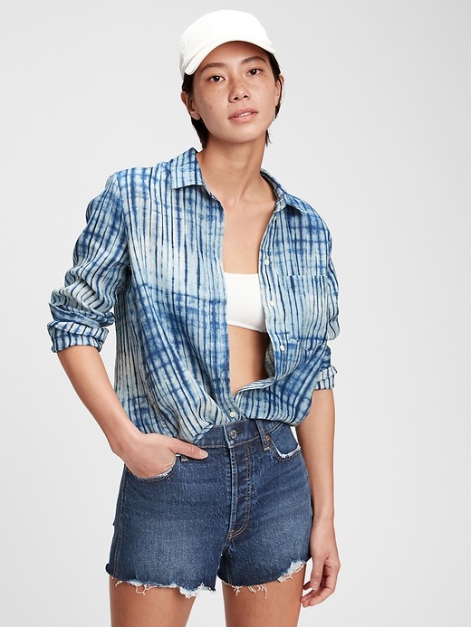 1 of 8 showing, with the color blue tie dye stripe of product Linen Boyfriend Shirt