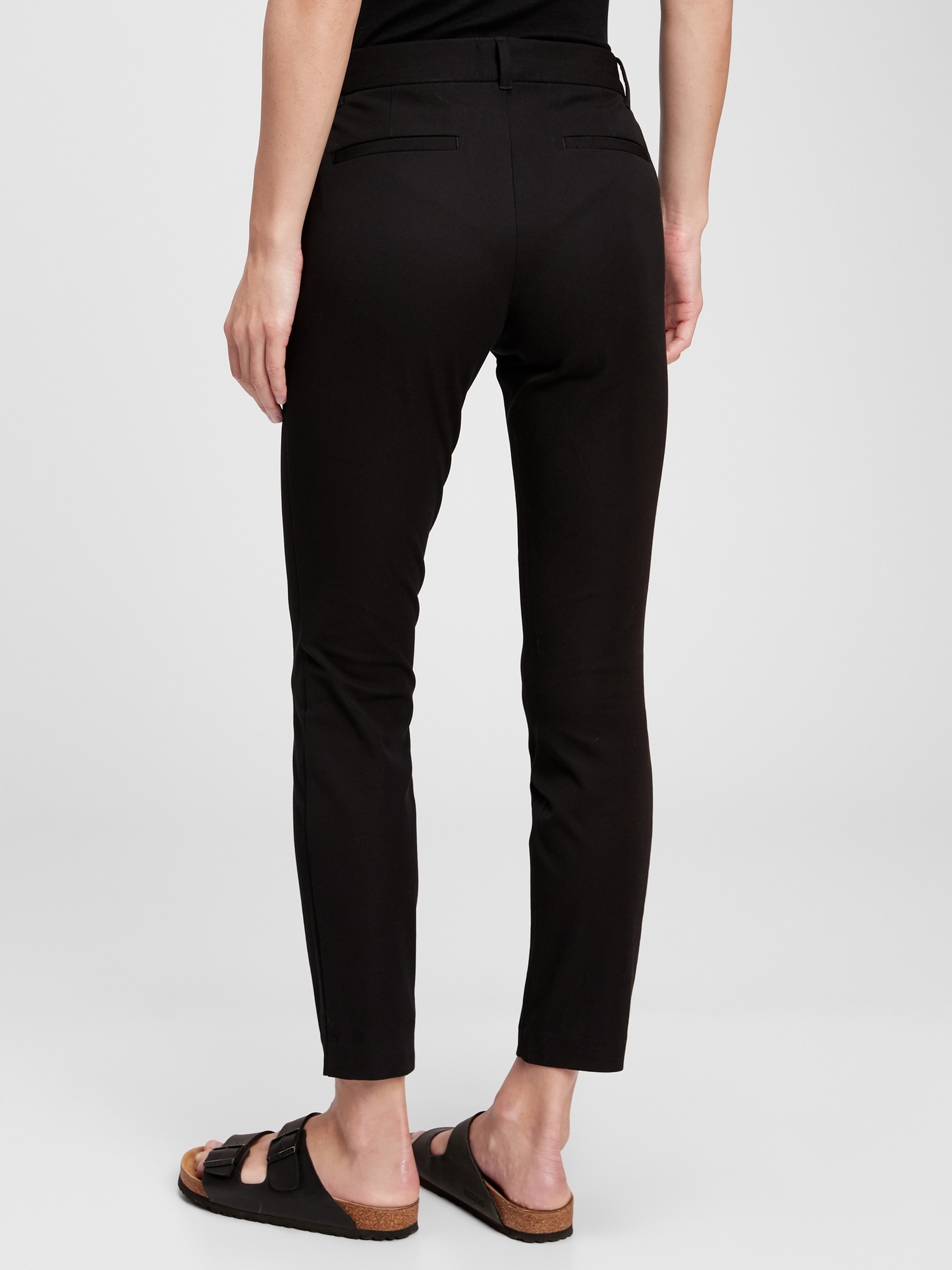 gap signature skinny ankle khaki