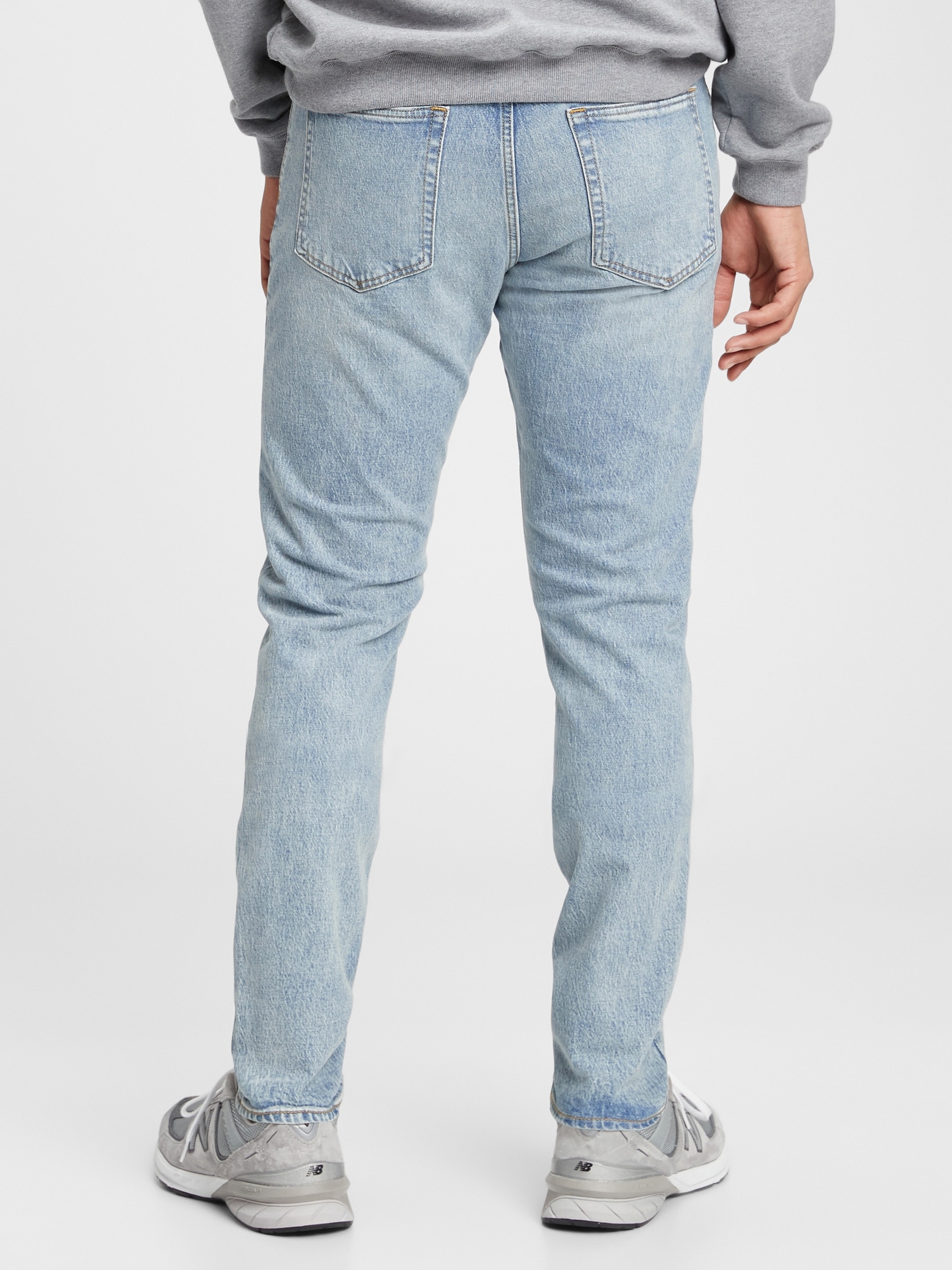 skinny tapered jeans