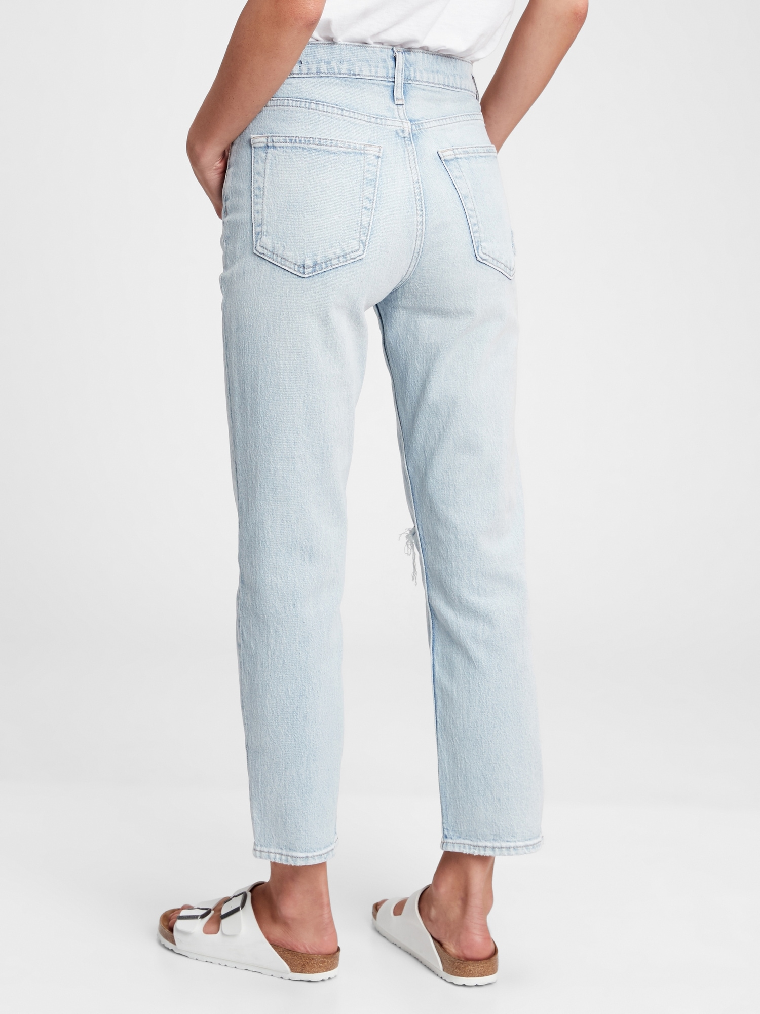 165296 NWT Womens GAP Premium Straight Jeans Denim Distressed