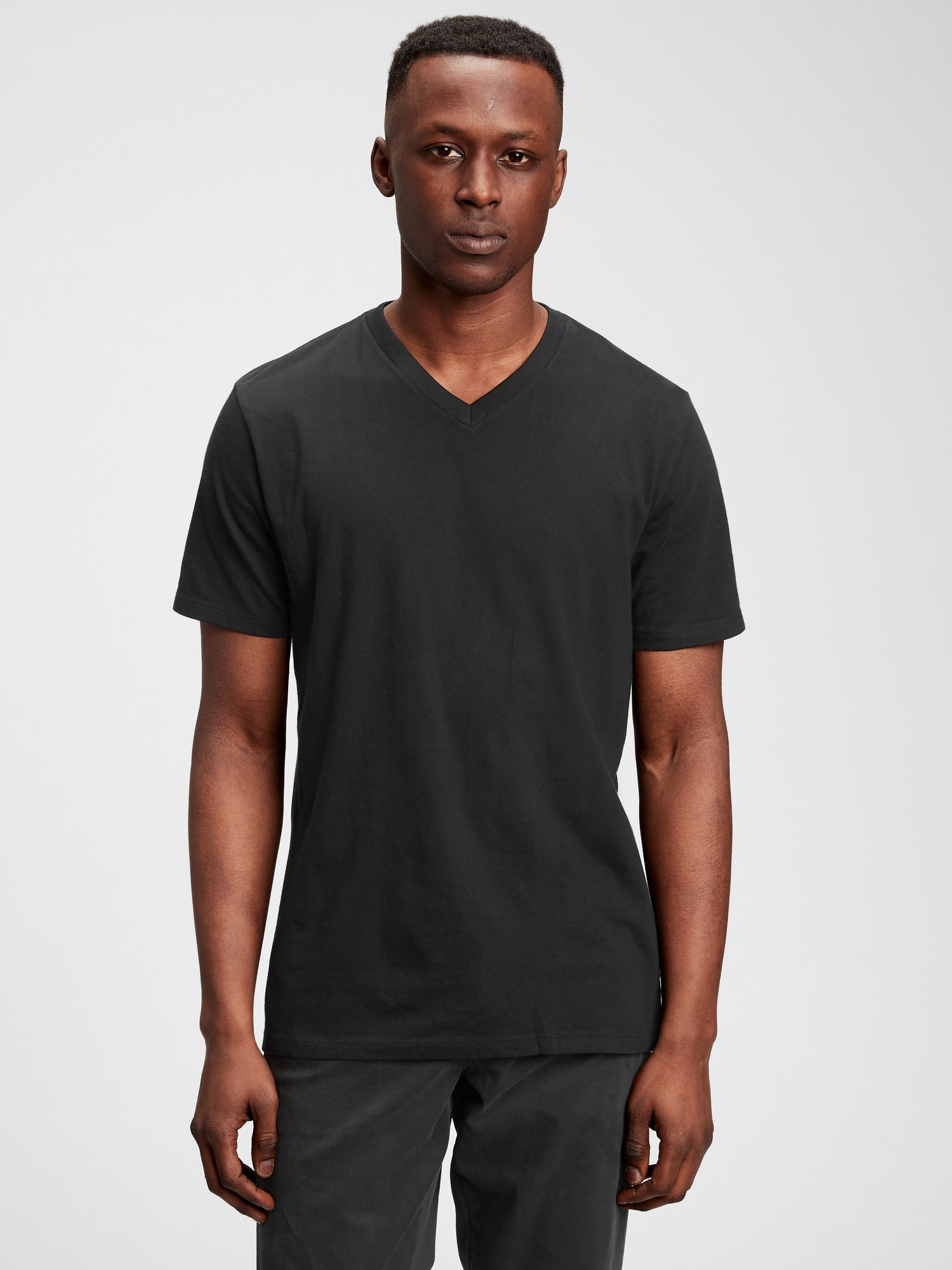 Gap Cotton Classic V T-shirt In Black