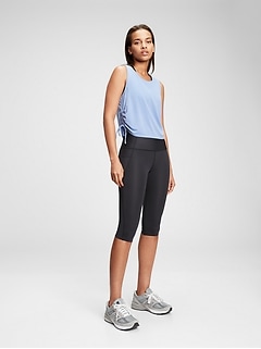 GapFit High Rise Crop Leggings in 