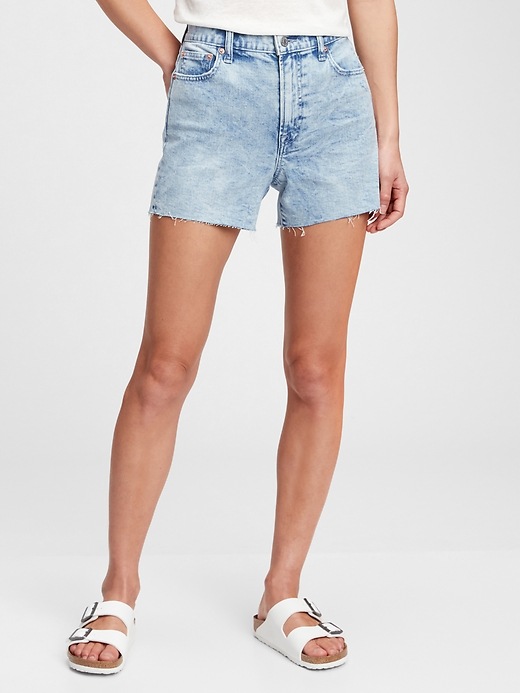1 of 8 showing, with the color light indigo of product 4" High Rise Denim Shorts with Washwell