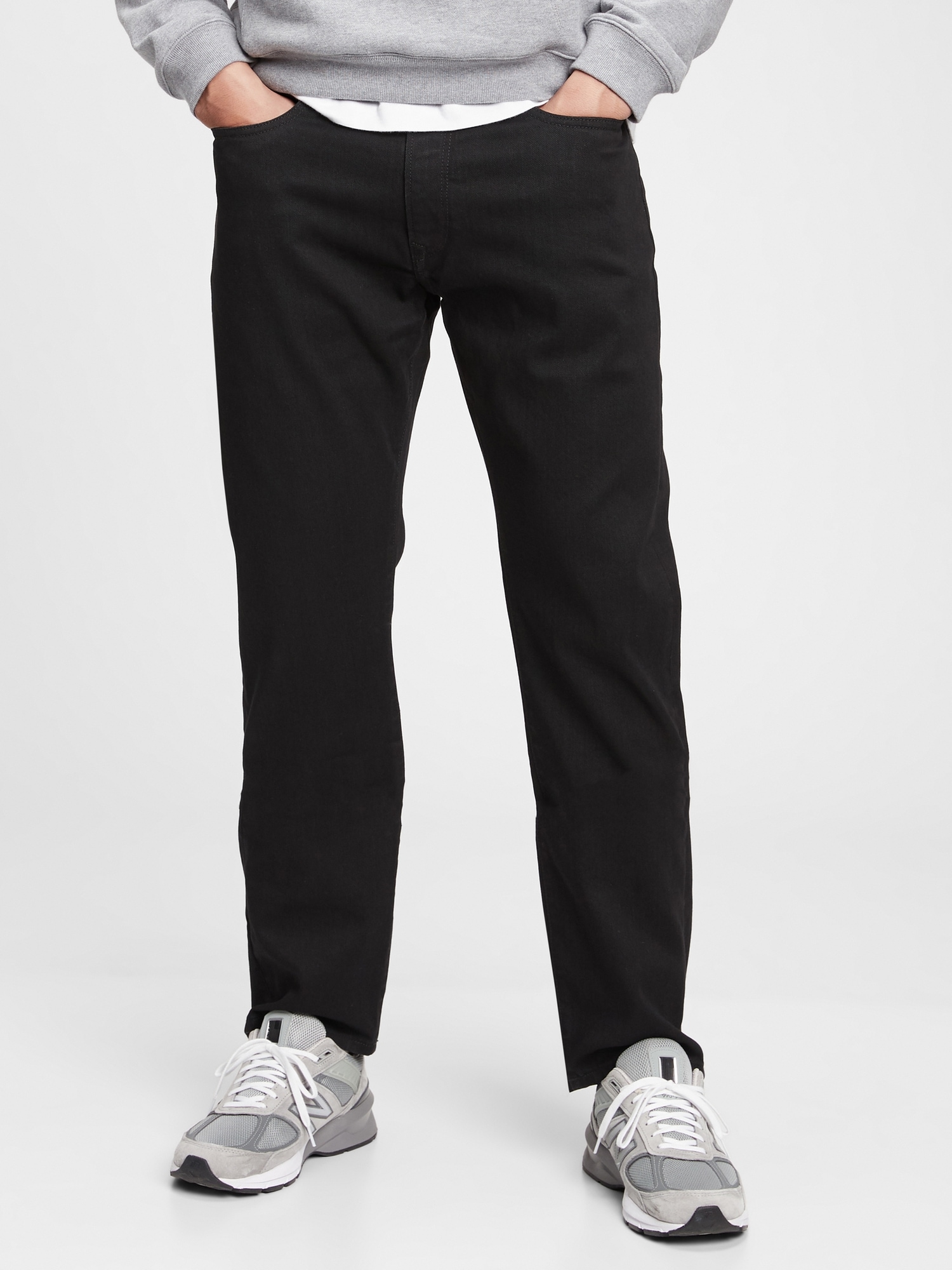 Gap Flex Athletic Taper Jeans With Washwell In Black