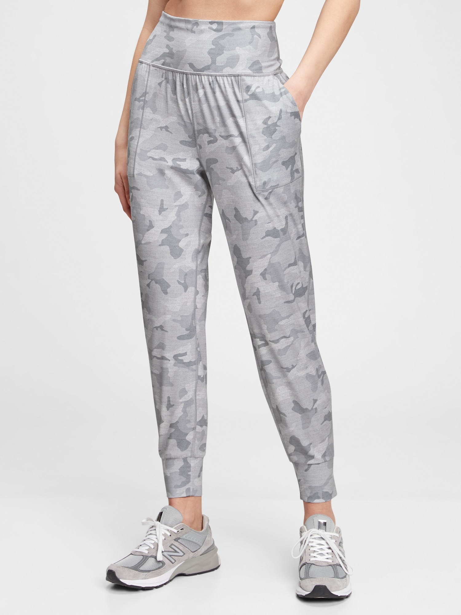 Women's - Wash Wide Leg Joggers in Eclipse Navy