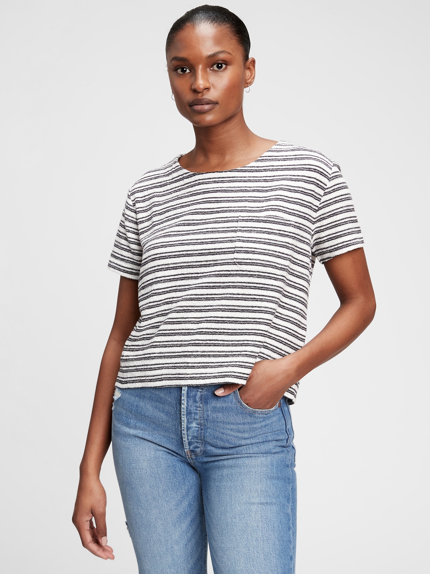 gap cropped t shirt