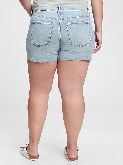 Image number 7 showing, 5'' Mid Rise Destructed Denim Shorts With Washwell&#153