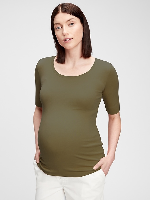 Image number 2 showing, Maternity Modern Scoopneck T-Shirt