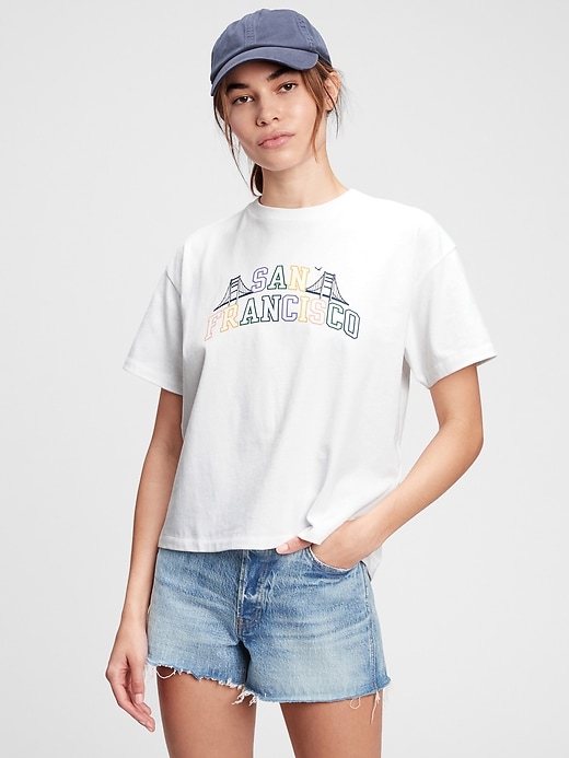 1 of 8 showing, with the color FRESH WHITE of product Graphic T-Shirt