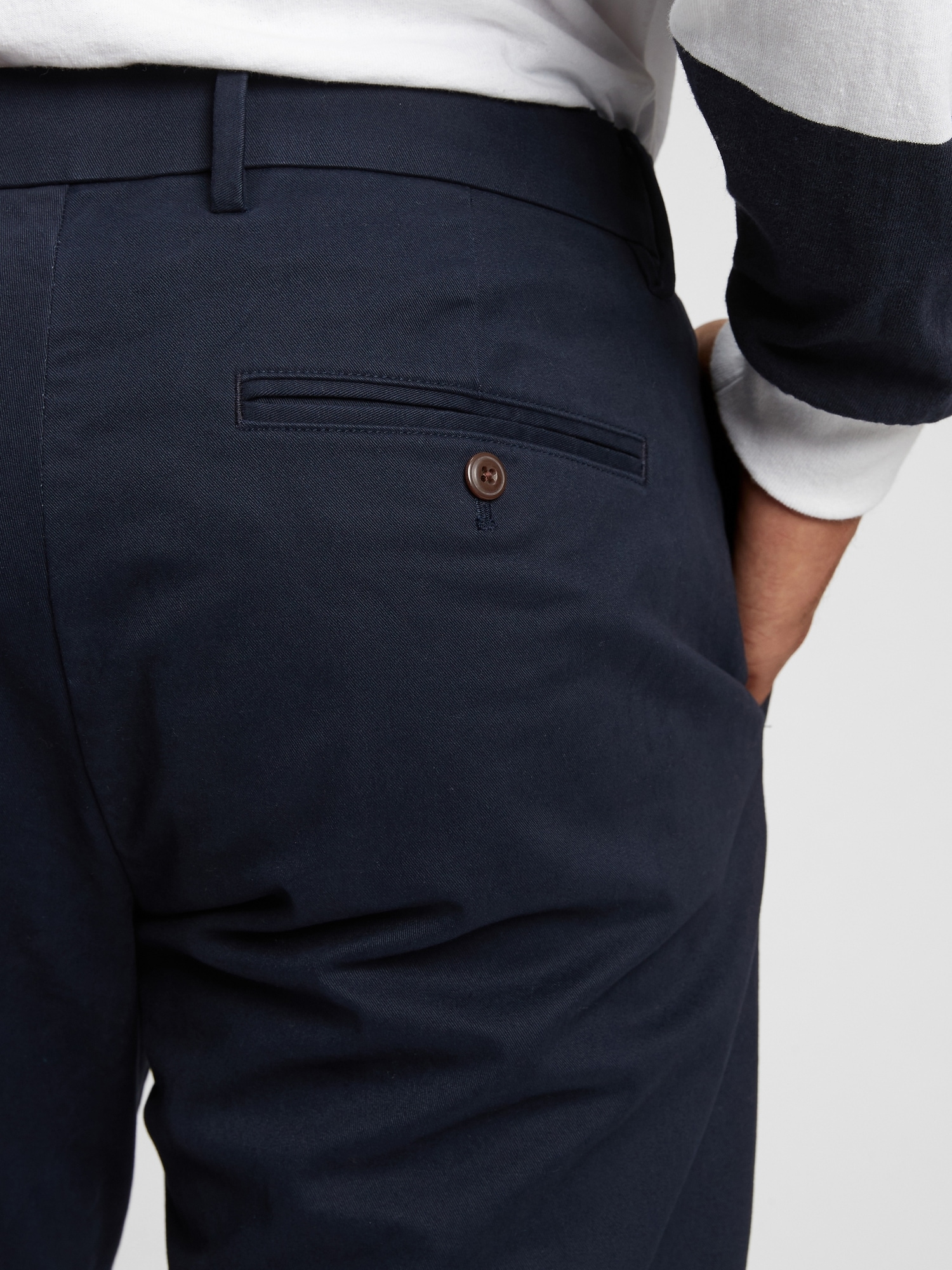 Modern Khakis in Athletic Taper with GapFlex | Gap