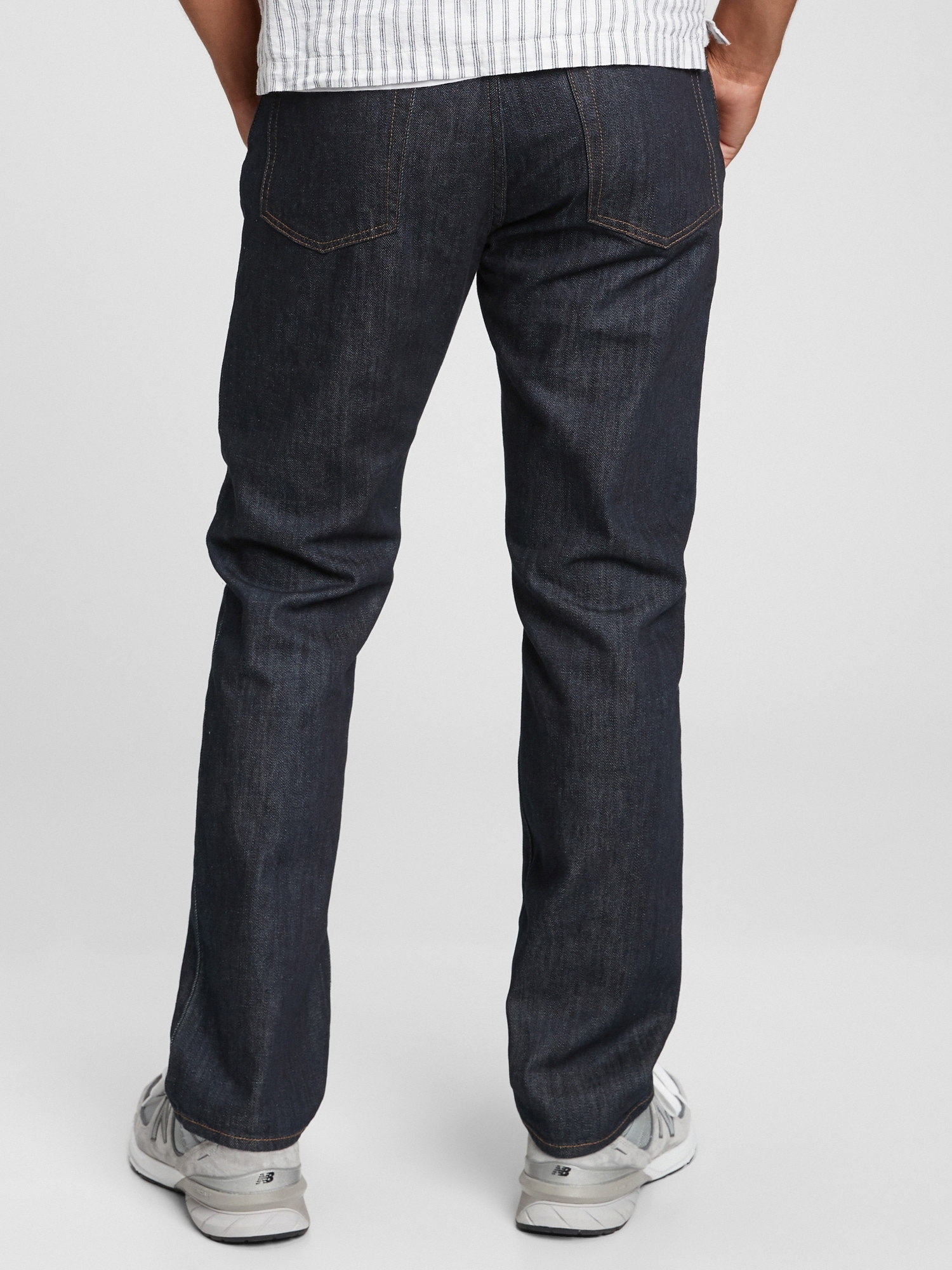 Straight Jeans With Washwell™ | Gap