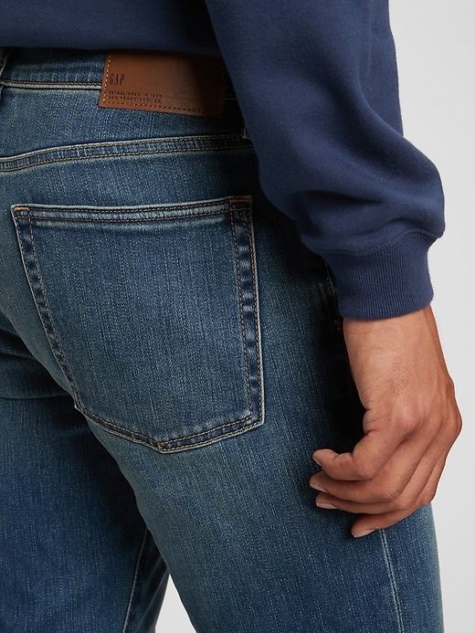 Image number 5 showing, Soft Wear Slim Straight Jeans With Washwell&#153
