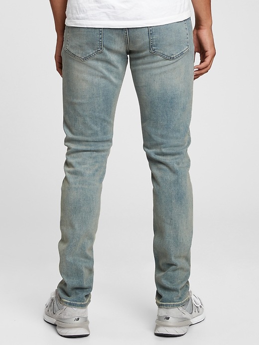 2 of 8 showing, with the color light blue of product Easy Temp Slim Taper Jeans With Washwell™