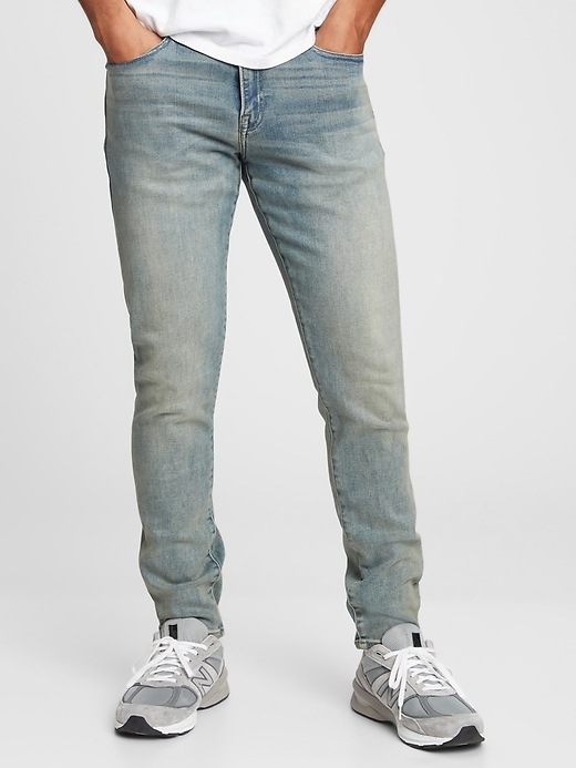 Image number 3 showing, Easy Temp Slim Taper Jeans With Washwell&#153