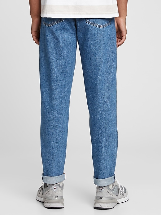 Image number 2 showing, GapFlex Relaxed Taper Jeans with Washwell