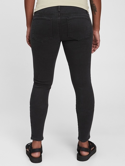 2 of 8 showing, with the color black wash of product Maternity Full Panel Favorite Jeggings with Washwell™