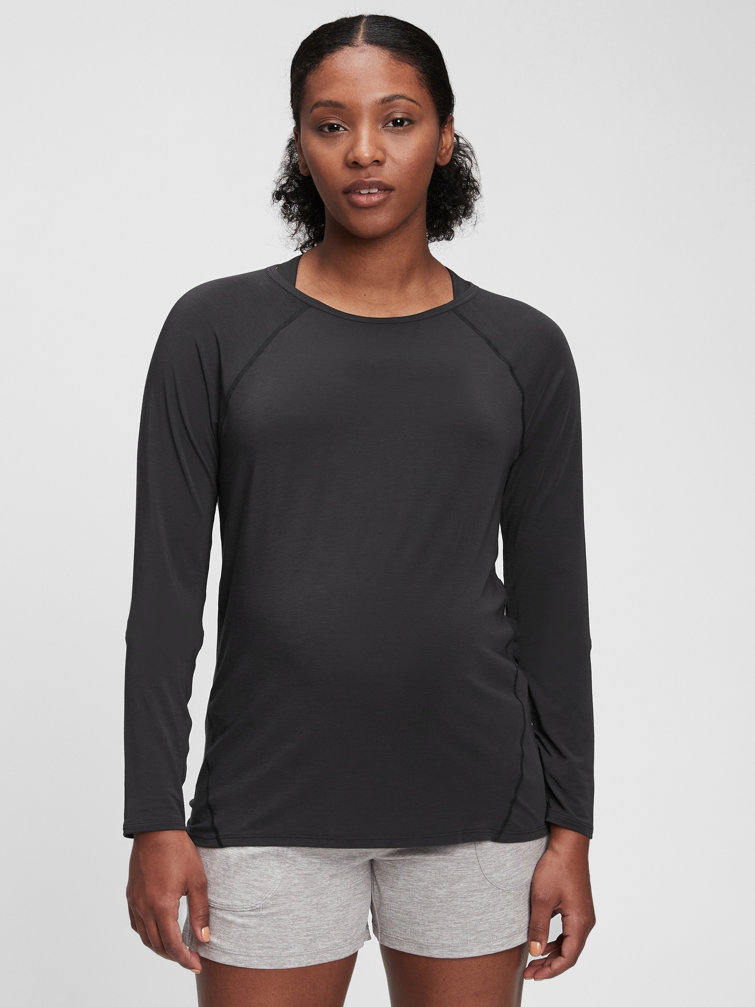 Gap Maternity Fit Breathe T-shirt In Black