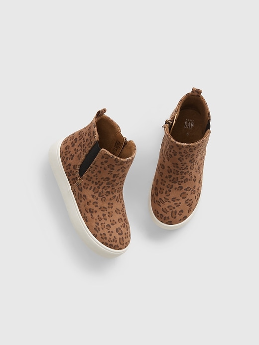 Image number 1 showing, Toddler Leopard Sneakers