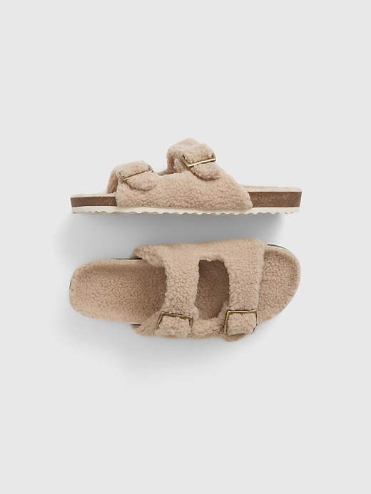 1 of 8 showing, with the color teddy brown of product Sherpa Slides