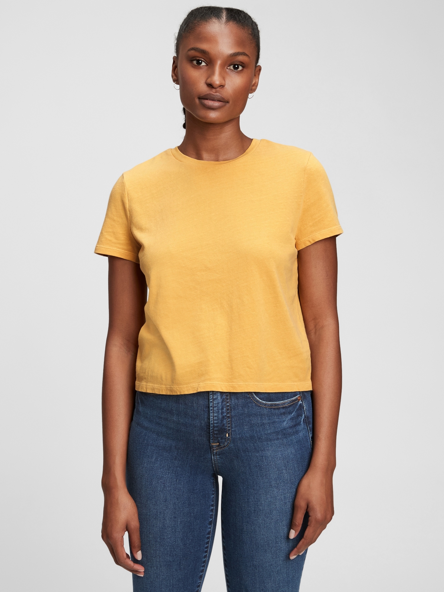 gap shrunken tee