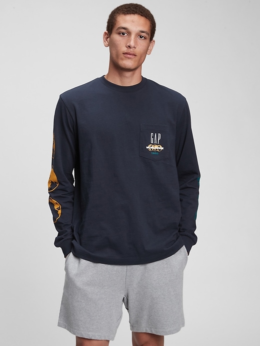 1 of 8 showing, with the color new classic navy of product Gap Logo T-Shirt