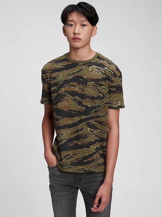 1 of 8 showing, with the color green camo of product Teen 100% Organic Cotton Tie-Dye T-Shirt