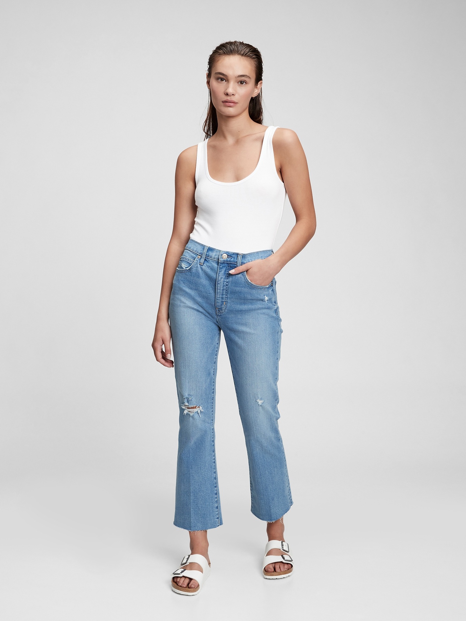 Distressed jeans clearance gap