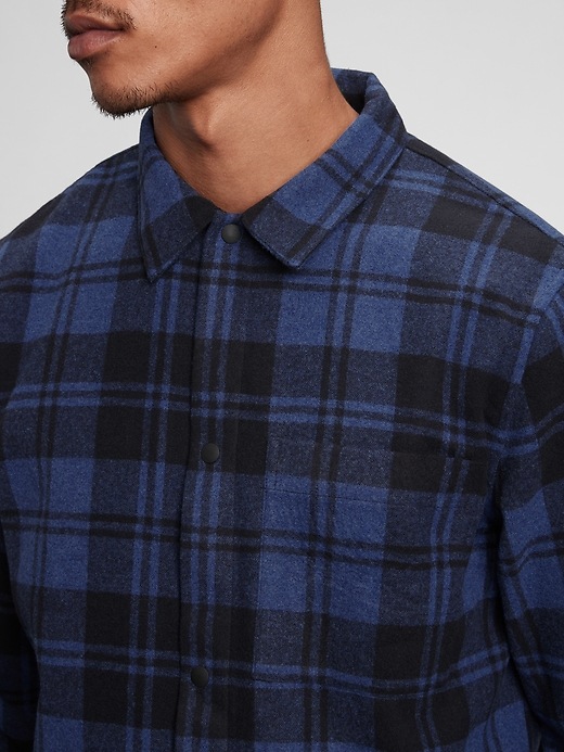 Image number 4 showing, Snap-Front Shirt in Untucked Fit