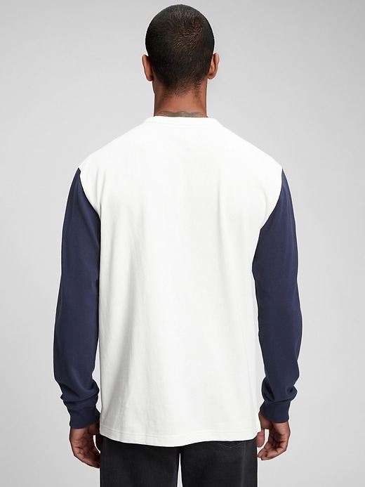 2 of 8 showing, with the color new off white of product Colorblock T-Shirt