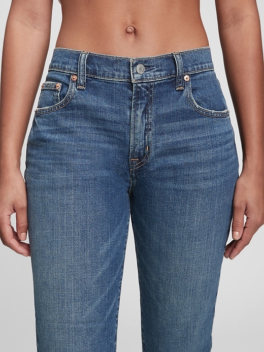 Image number 3 showing, Mid Rise Girlfriend Jeans With Washwell&#153