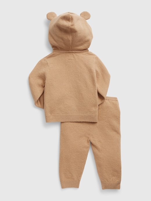 2 of 8 showing, with the color brannan brown of product Baby Brannan Bear Hoodie Outfit Set