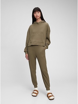 gap thermal leggings