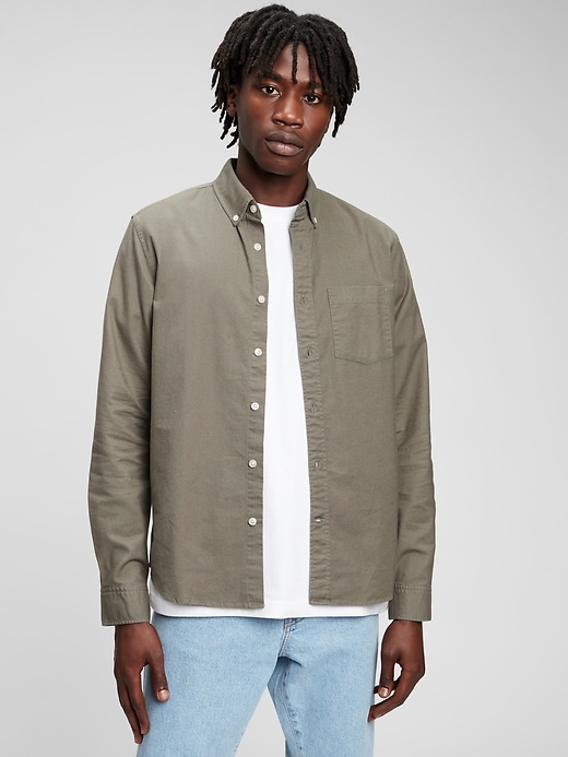 View large product image 1 of 1. Oxford Shirt in Untucked Fit