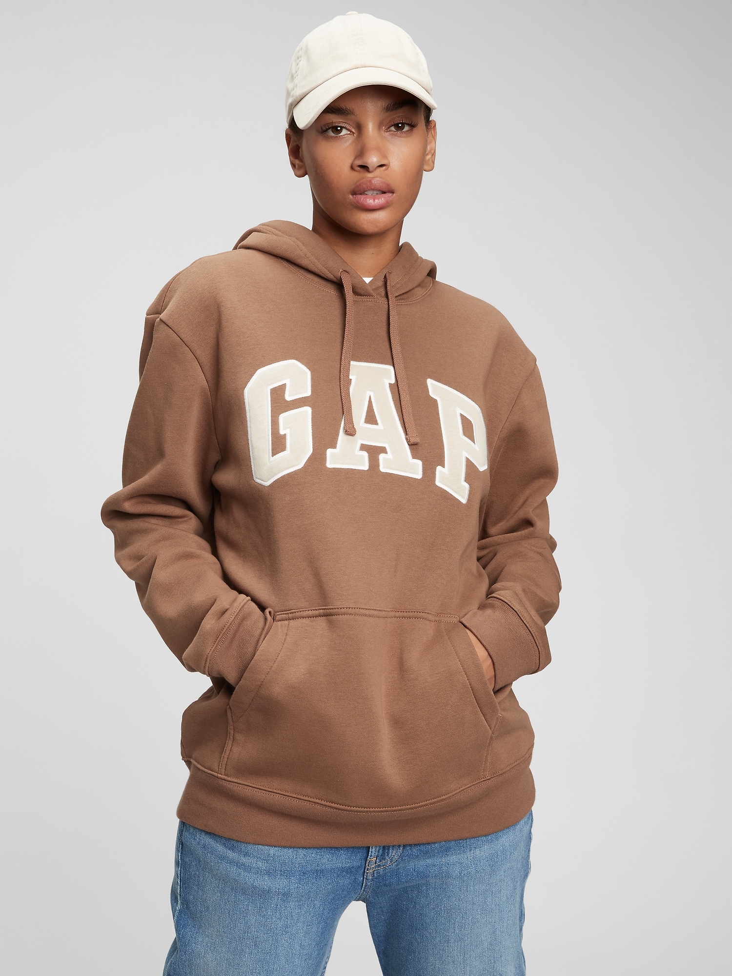 På daglig basis prototype jord Gap Arch Logo Hoodie | Gap