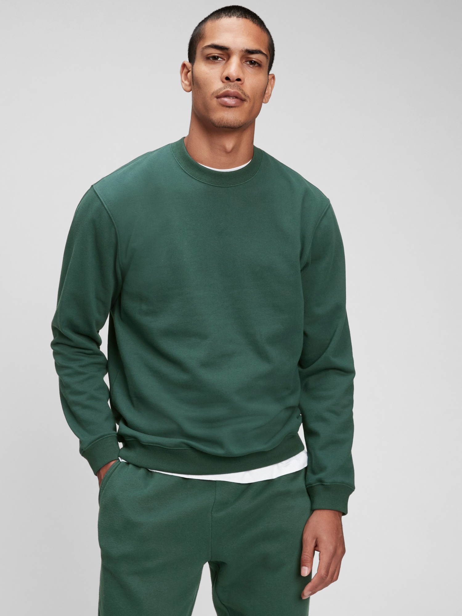 Gap men's crew online neck sweatshirts