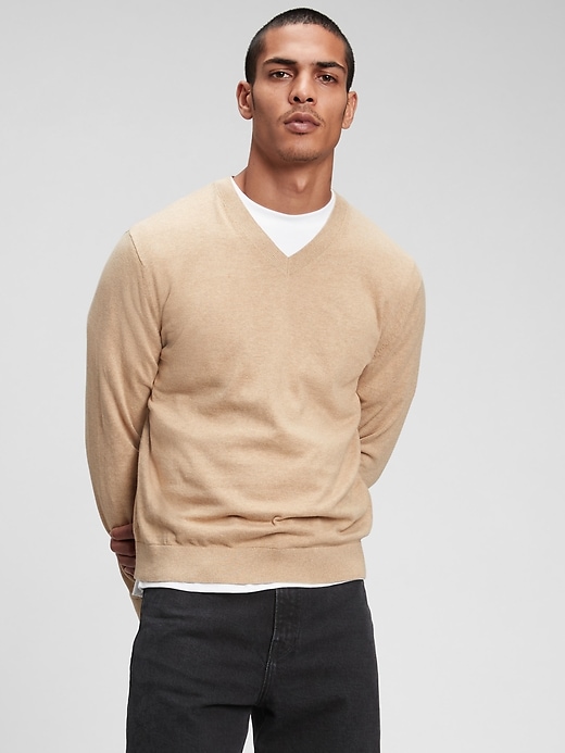 View large product image 1 of 1. Mainstay V-Neck Sweater