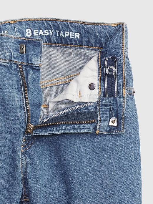 Image number 4 showing, Kids Easy Taper Jeans with Washwell&#153