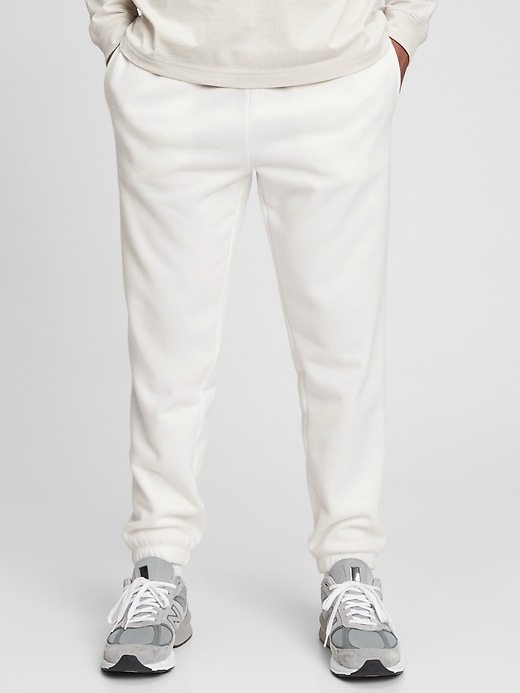 Gap Men's Vintage Soft Joggers (New off White in select sizes)